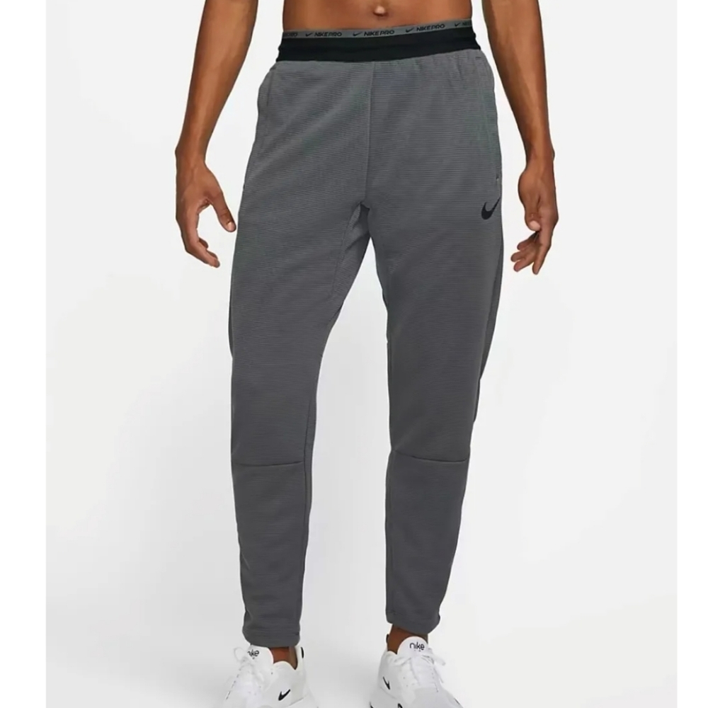 NWT Men's Nike Pro pants (Fits slim)